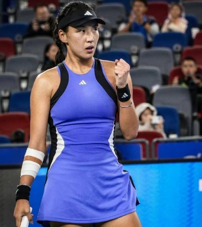 年轻球员见 年轻球员见