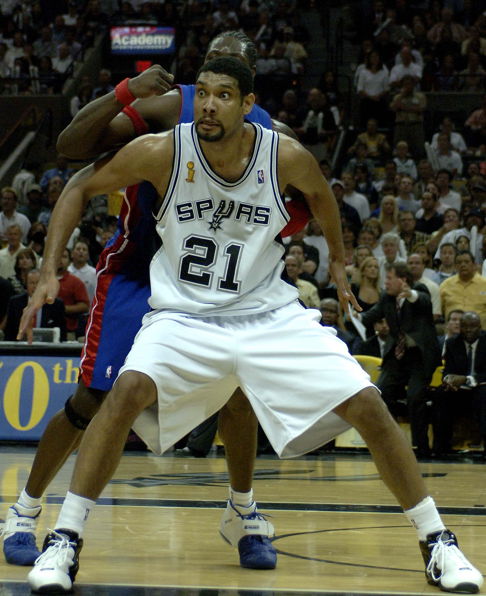 某焦点战在 某焦点战在