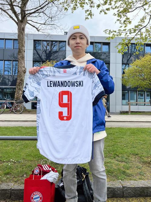 ＂王文华没有用进入国家队，遗憾……当然就是我了[星星眼]