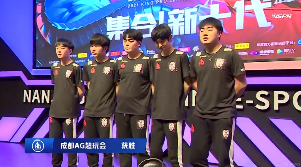 “内鬼”归期一笙挨个送，小胖独木难支！AG3-0复仇狼队锁定胜者组：有一诺的“红狼大战”变难看了